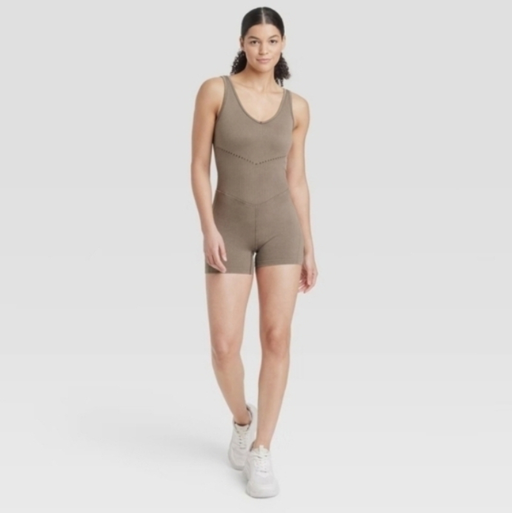 JoyLab Women's Stretch Seamless Short Active Bodysuit